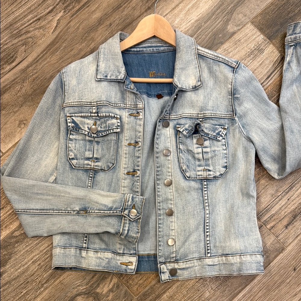 Kut from the Kloth-Light Blue Denim Jacket:Size Large